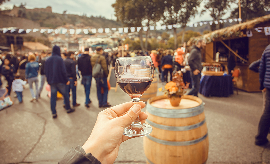 Guide to Summer Wine & Food Festivals in the Mediterranean