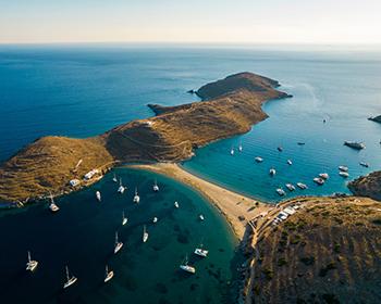 Hidden Isles of the Cyclades
Poros | Folegandros | Santorini | Paros | Mykonos | Syros | Kythnos
(8 Days)